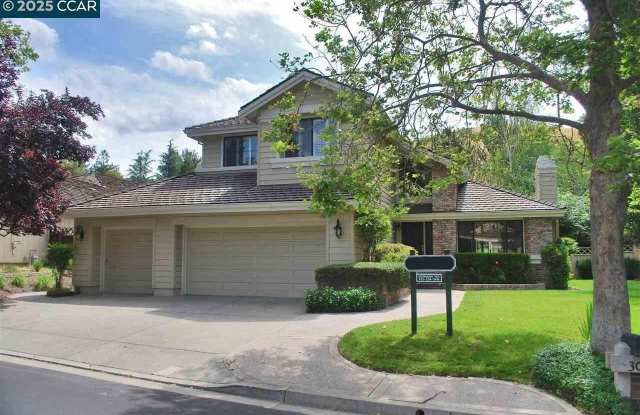 3057 Deer Meadow Dr photos photos