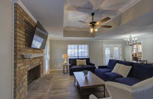 5805 Sidney Drive A - 1 Gallery 3