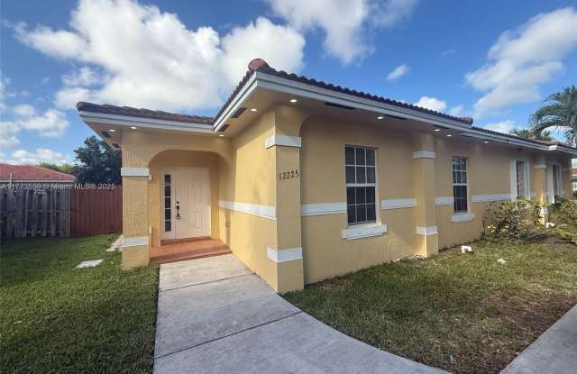 12225 SW 215th Ter - 12225 Southwest 215th Terrace, Goulds, FL 33177