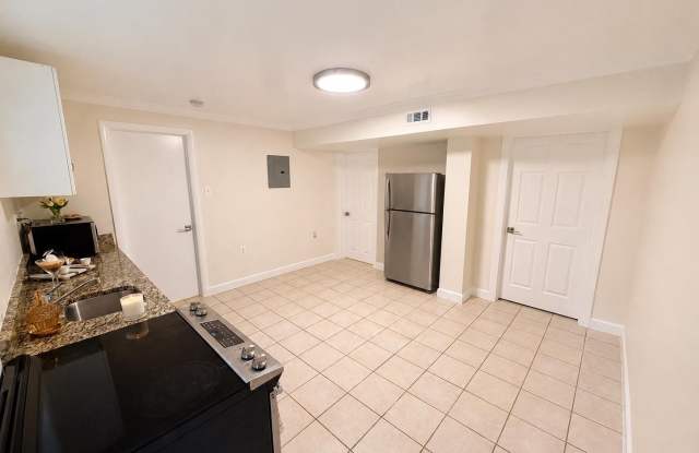 110 OAK VIEW Drive SE Gallery 3