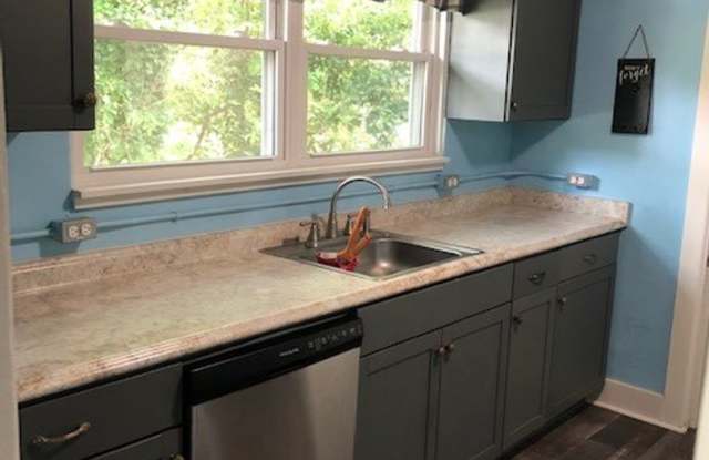 4 BEDROOM/ 1.5 BATH READY THIS JULY! Gallery 3