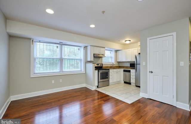 4800 C Street SE unit: 101 - 4800 C Street Southeast, Washington, DC 20019