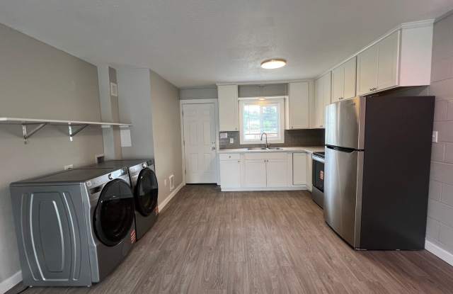 $1350- Comfortable 2-Bedroom Duplex in Sumas, WA Gallery 4