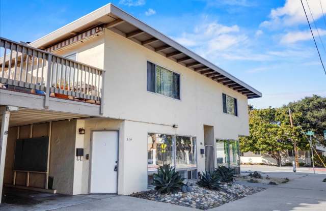 1 Bedroom Apartment Across from NPS! - 514 Sloat Avenue, Monterey, CA 93940