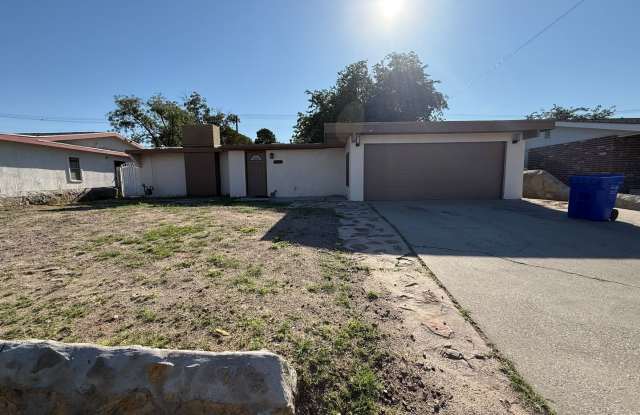 Beautifully Updated 3 Bedroom/2 Bathroom Home w/ 2 Bonus Rooms photos photos