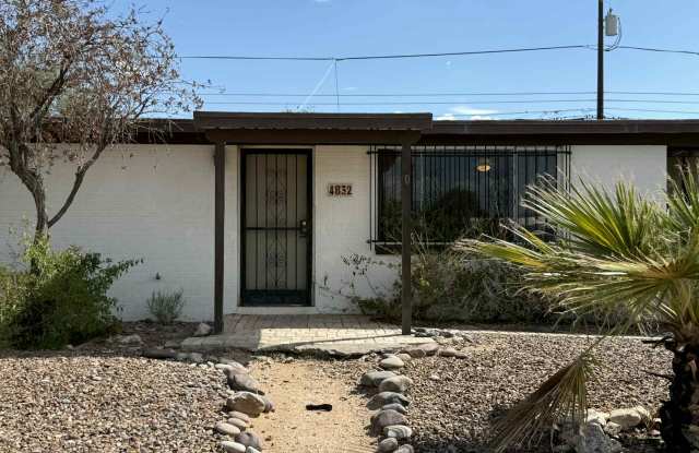 4832 East 24th Street photos photos