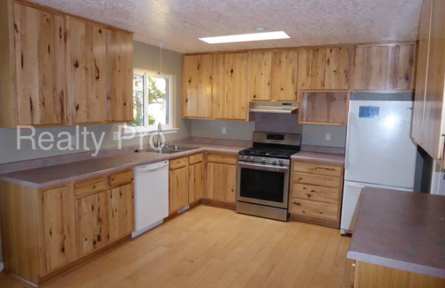 821 Rio Arriba Avenue Southeast Gallery 2