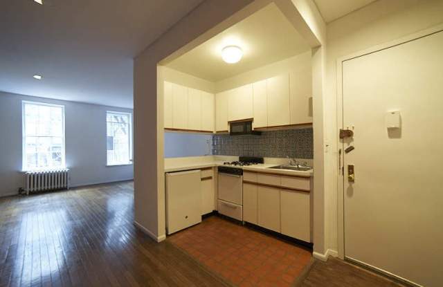 306 E 92nd St photos photos