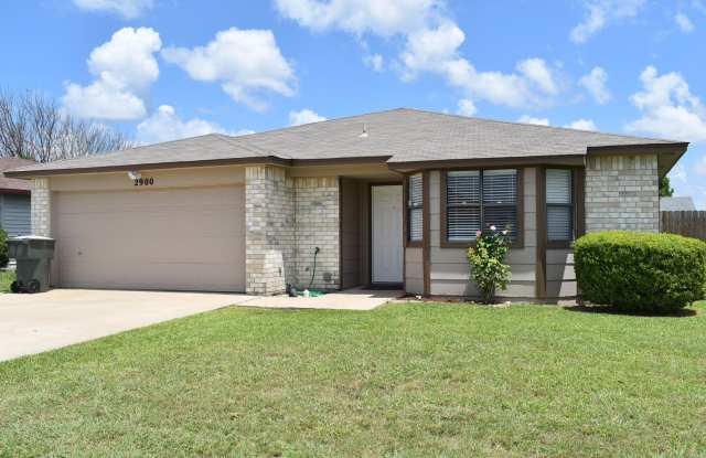 Cute Home - 3 Bedroom, 2 bath with No carpet photos photos