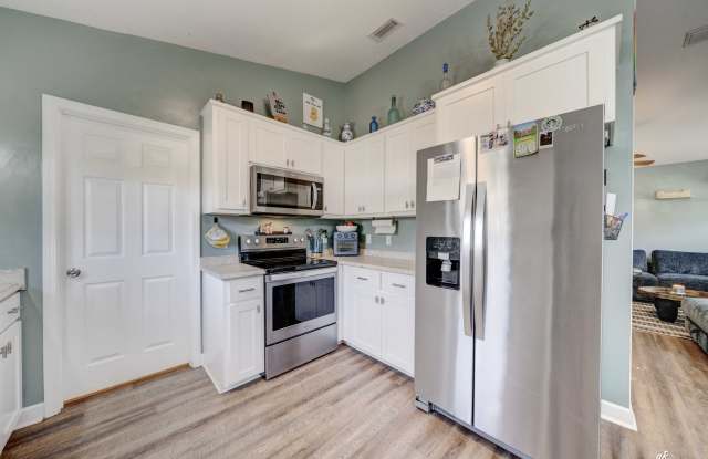 6328 Olokee Street Gallery 2