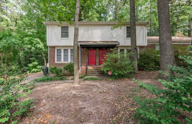 Raleigh 2bedroom 1.5 bathroom townhome- Available August 18th photos photos