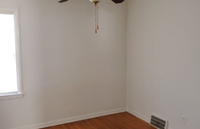 21140 Beechwood Ave - 21140 Beechwood Avenue, Eastpointe, MI 48021