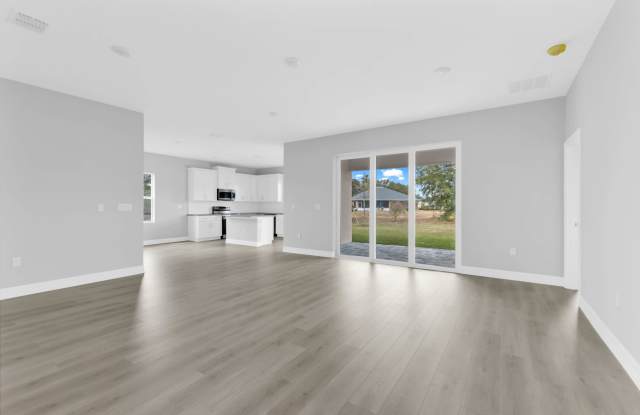 405 Loveland Boulevard Gallery 2