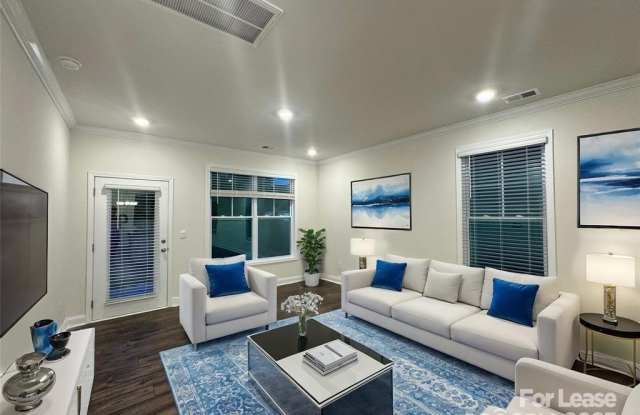 4172 Steel Way Gallery 4