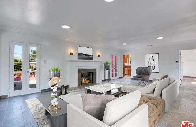 250 6th Ave - 250 6th Avenue, Los Angeles, CA 90291