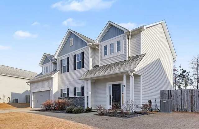 143 Ledgebrook Lane Gallery 3