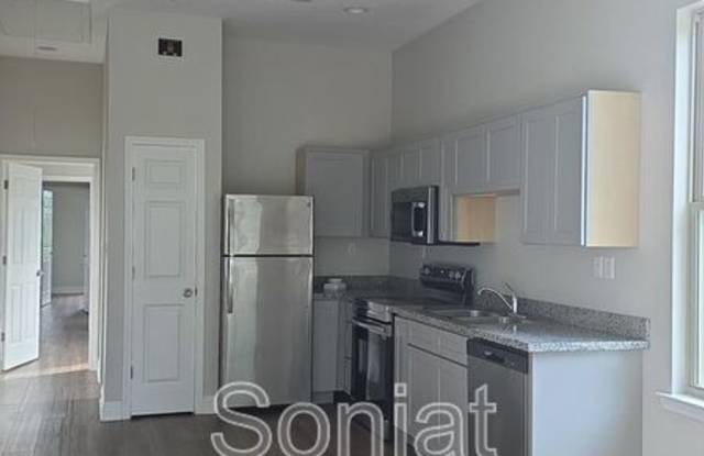 5317 N Galvez Street Gallery 2