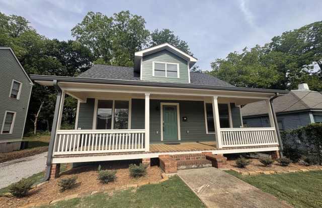 NORMALTOWN HOME - AVALIBLE NOW OR FOR AUGUST 2026!! photos photos