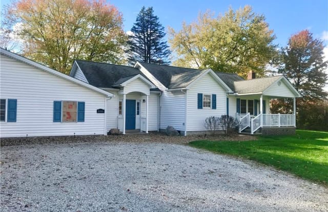9266 South Ave - 9266 South Avenue, Mahoning County, OH 44514