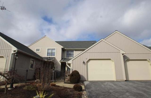 27 SHYBROOK COURT, ELIZABETHTOWN - 27 Shybrook Court, Lancaster County, PA 17022