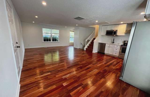 13306 SMOKETOWN Road Gallery 4