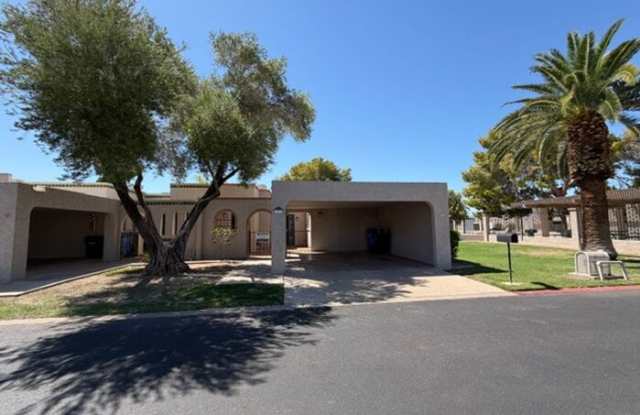 1015 East Cochise Drive Gallery 1