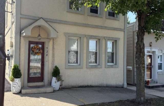 728 3rd Ave photos photos