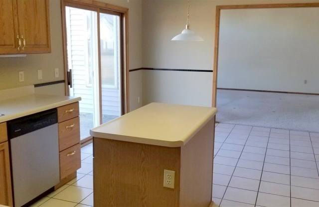 8416 Pember Brook Drive Gallery 3