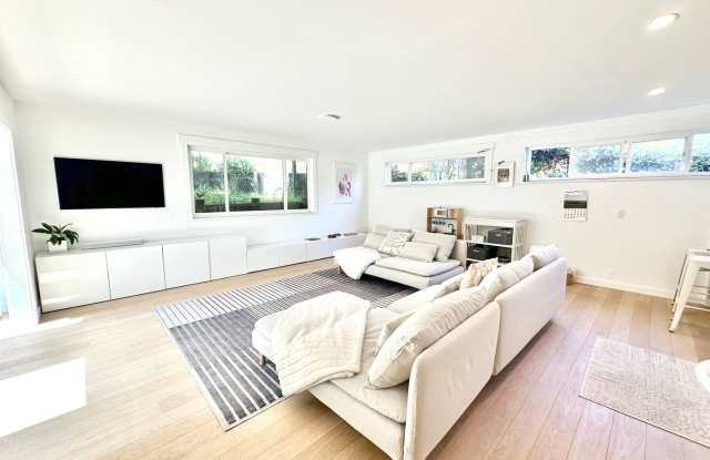 Stunning Sun Valley Home - 258 Alpine Street, San Rafael, CA 94901