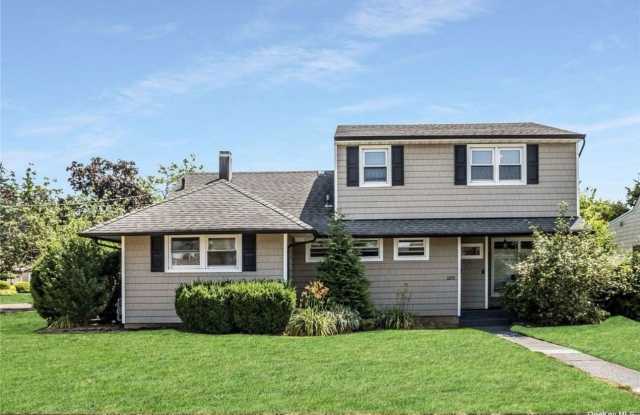 3251 Neptune Avenue - 3251 Neptune Avenue, Oceanside, NY 11572