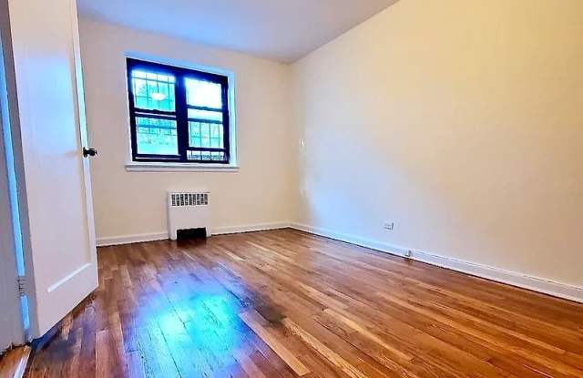 2807 Kings Hwy Apt 1G Gallery 1
