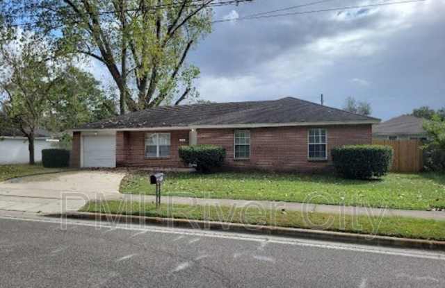 1390 Old Middleburg Road North photos photos