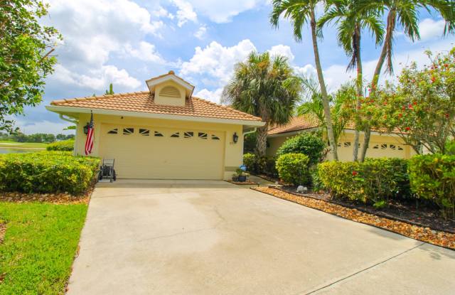 ** LELY RESORT SEASONAL PRIVATE POOL HOME READY FOR YOU!  *2/2 **PALOMINO AT LELY RESORT**HIGHLY DESIRED** Gallery 3