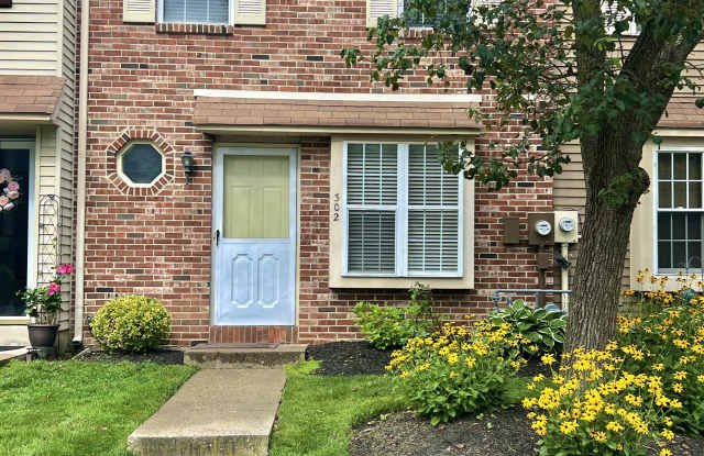 302 Fountain Hall Ct photos photos