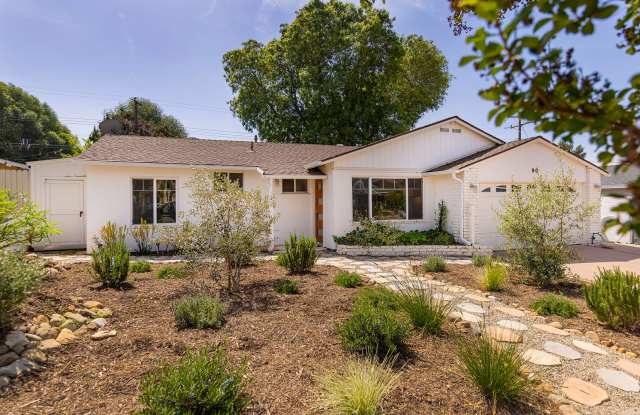 Oak View 3 bedroom 2 bath - 90 Rio Via, Oak View, CA 93022