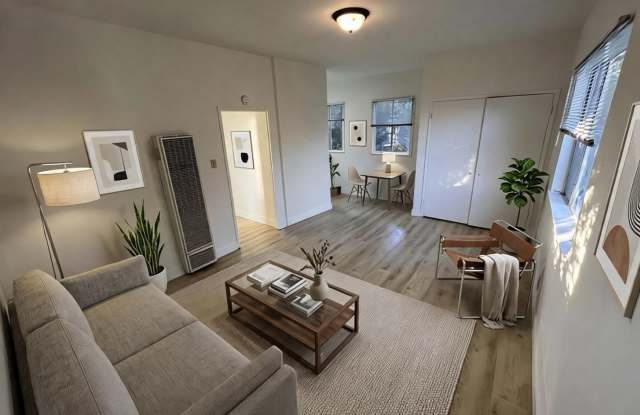 360 Palm Ave Gallery 1