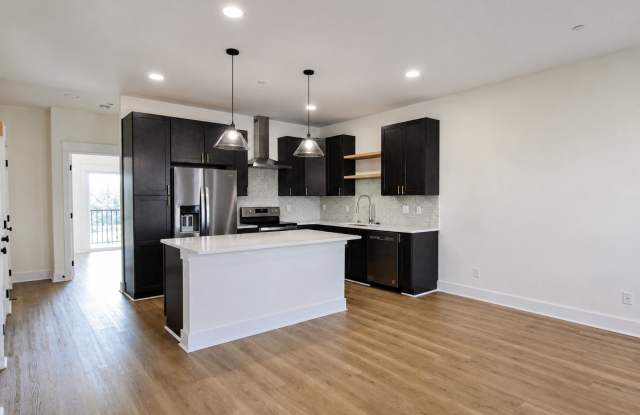 One Month Free! | 3-Bedroom + Flex Room at Highbury Gallery 3