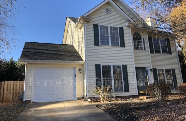 9 Drakestone Ct - 9 Drakestone Court, Greensboro, NC 27455