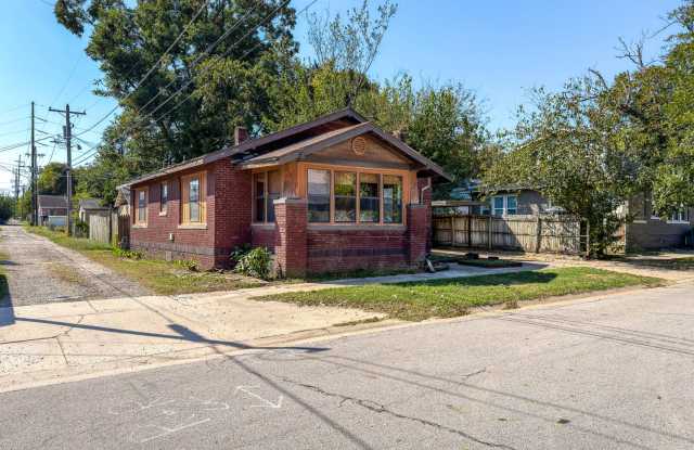 * Move-In Special * Charming Fort Smith Home - 2 Bed, 1 Bath (1150 sqft) photos photos