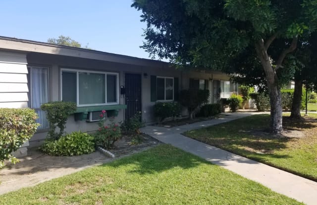 661 W. 6th Street Unit B - 661 W 6th St, Tustin, CA 92780