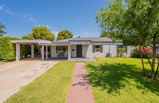 Spacious 4 Bed, 2 Bath Home with Private Pool  Huge Yard – Pet Friendly! photos photos