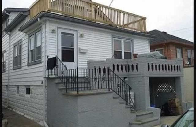 103 Georgia Avenue - 103 Georgia Avenue, Long Beach, NY 11561