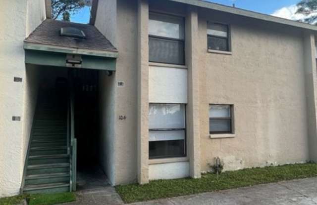 341 Mercury Avenue SE, Unit 104 in Palm Bay photos photos