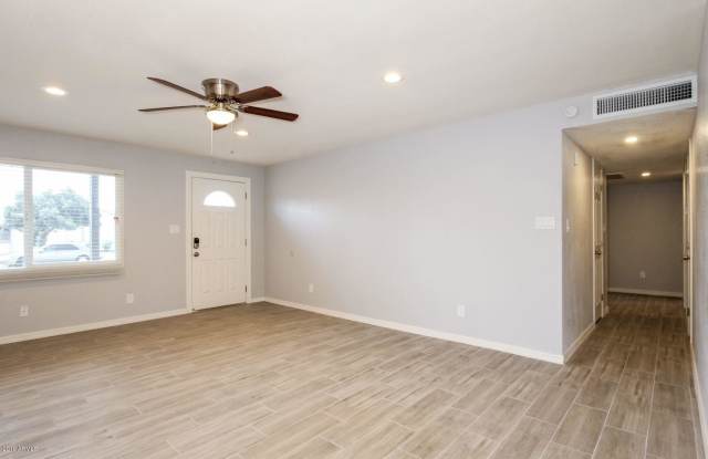 3452 E Acoma Drive Gallery 3