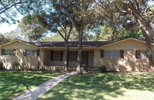 801 Timber Drive photos photos