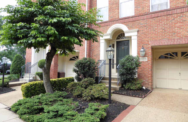 2828 SAINT CROIX DRIVE Gallery 2