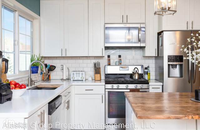 7770 Little Bend Cir Gallery 3