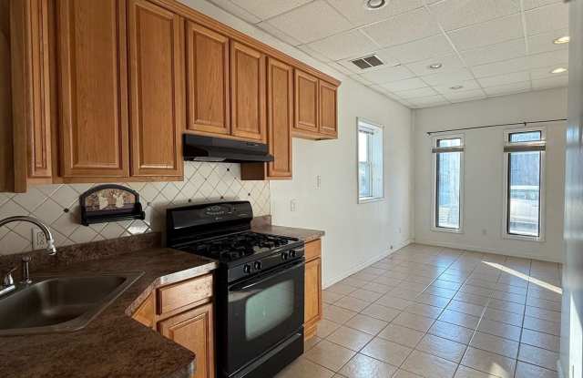 380 AVENUE C photos photos