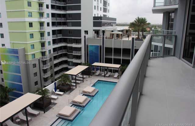 Brickell Ten photos photos