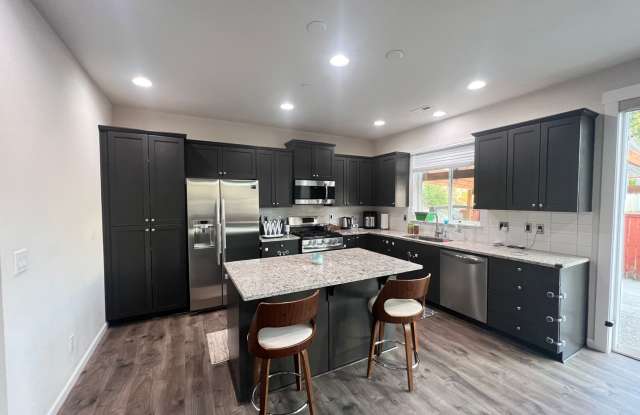 Beautiful Bothell Home! photos photos